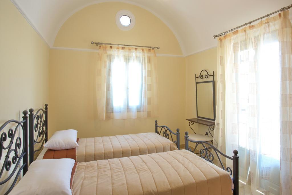 Villa Serene Kamári Kültér fotó